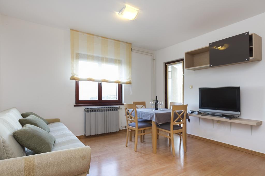Apartments Rajkovic 라빈 객실 사진