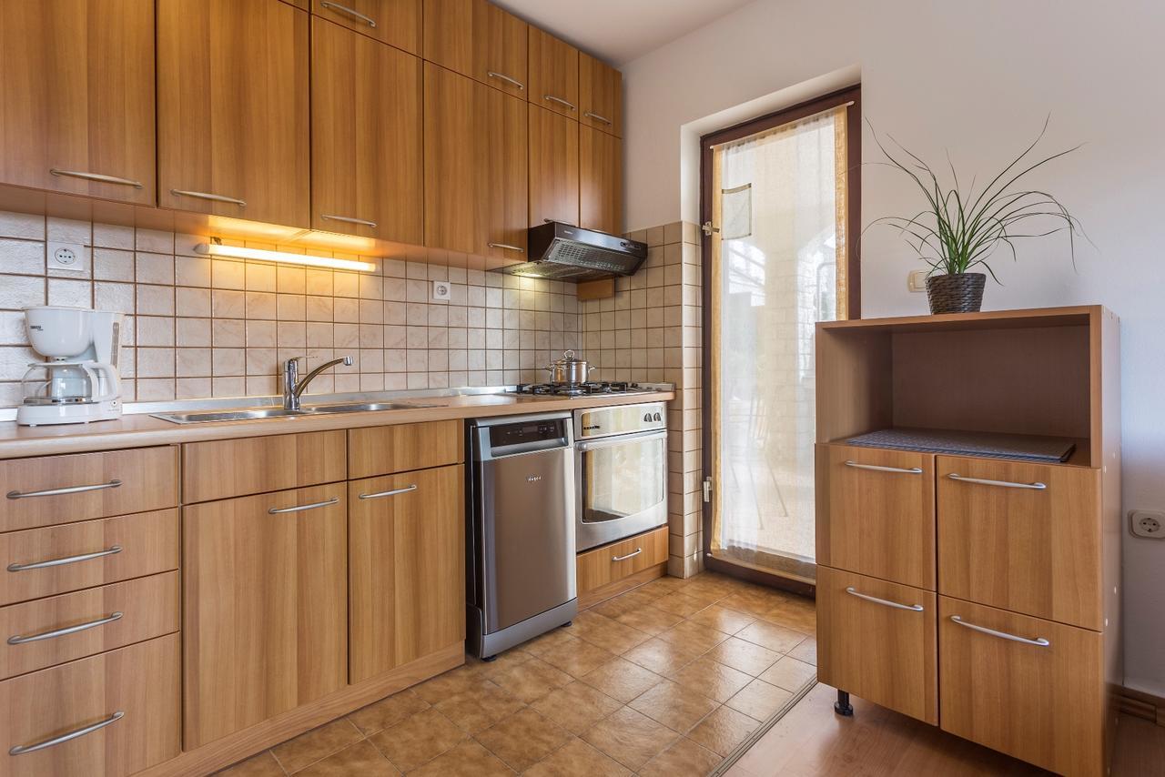 Apartments Rajkovic 라빈 외부 사진